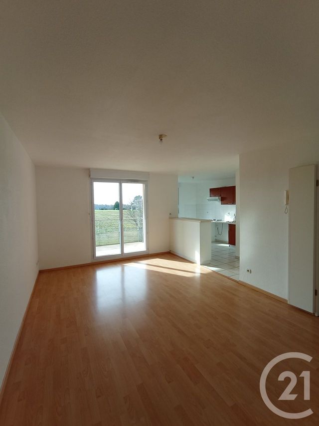 Appartement T3 à louer - 3 pièces - 62.0 m2 - GRAULHET - 81 - MIDI-PYRENEES - Century 21 Sg Immo